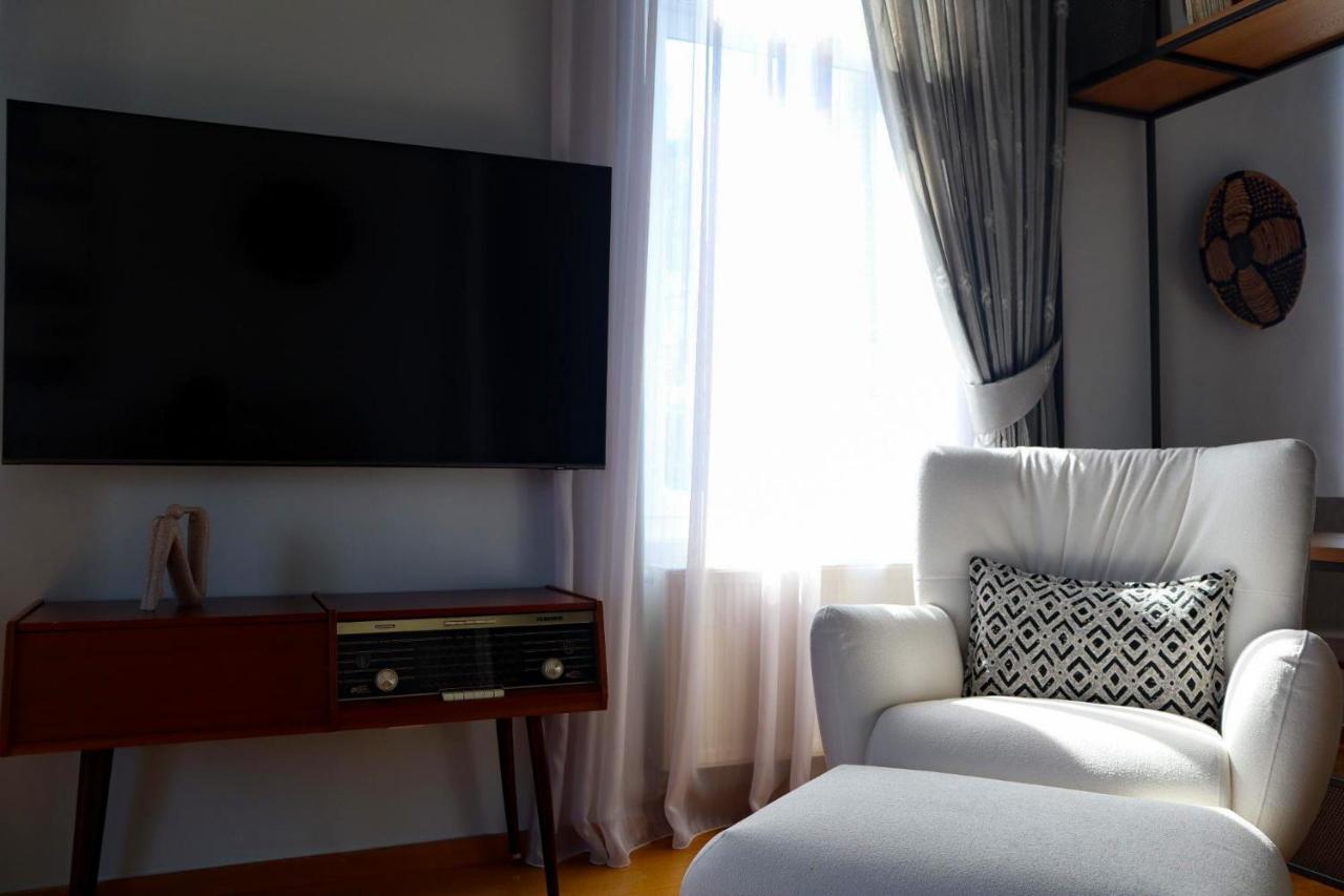 Thiseas Luxury Apartment Athens Ngoại thất bức ảnh